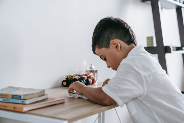 Autism assessments for children, teens, and adults by psychologist Jessica Radovan in Brookvale, Northern Beaches, Sydney